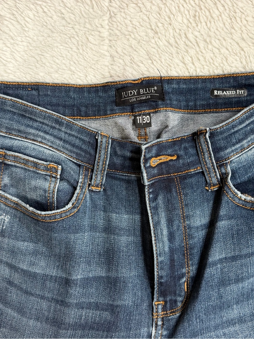 Judy Blue Dark Blue Relaxed Fit Straight Jeans - Picture 2 of 3